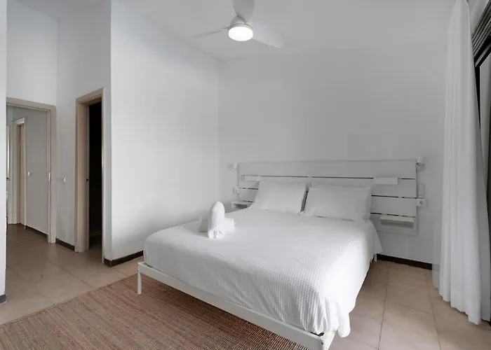 Jaral * プエルト・デ・サンティアゴ