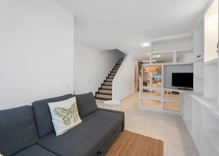 Jaral * プエルト・デ・サンティアゴ